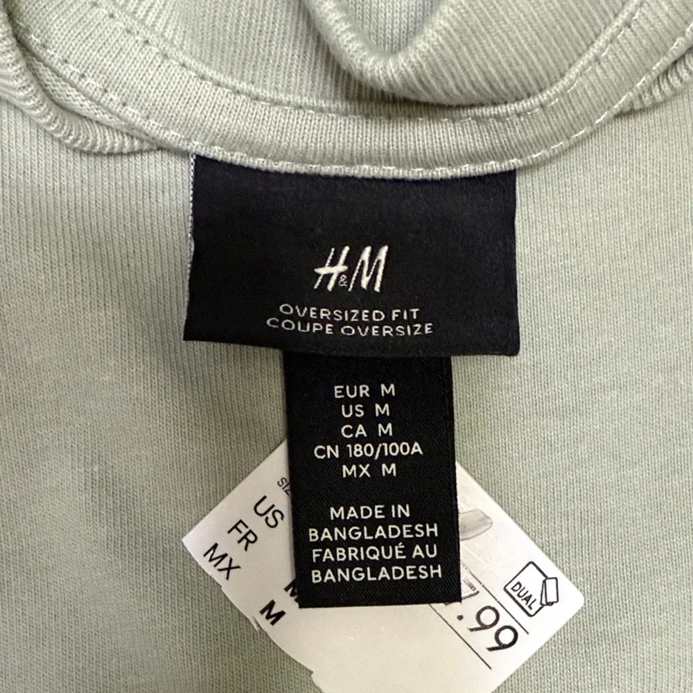 Men's Light Green T-Shirt H&M OVERSIZED-FIT T-SHIRT - Picture 8 of 8